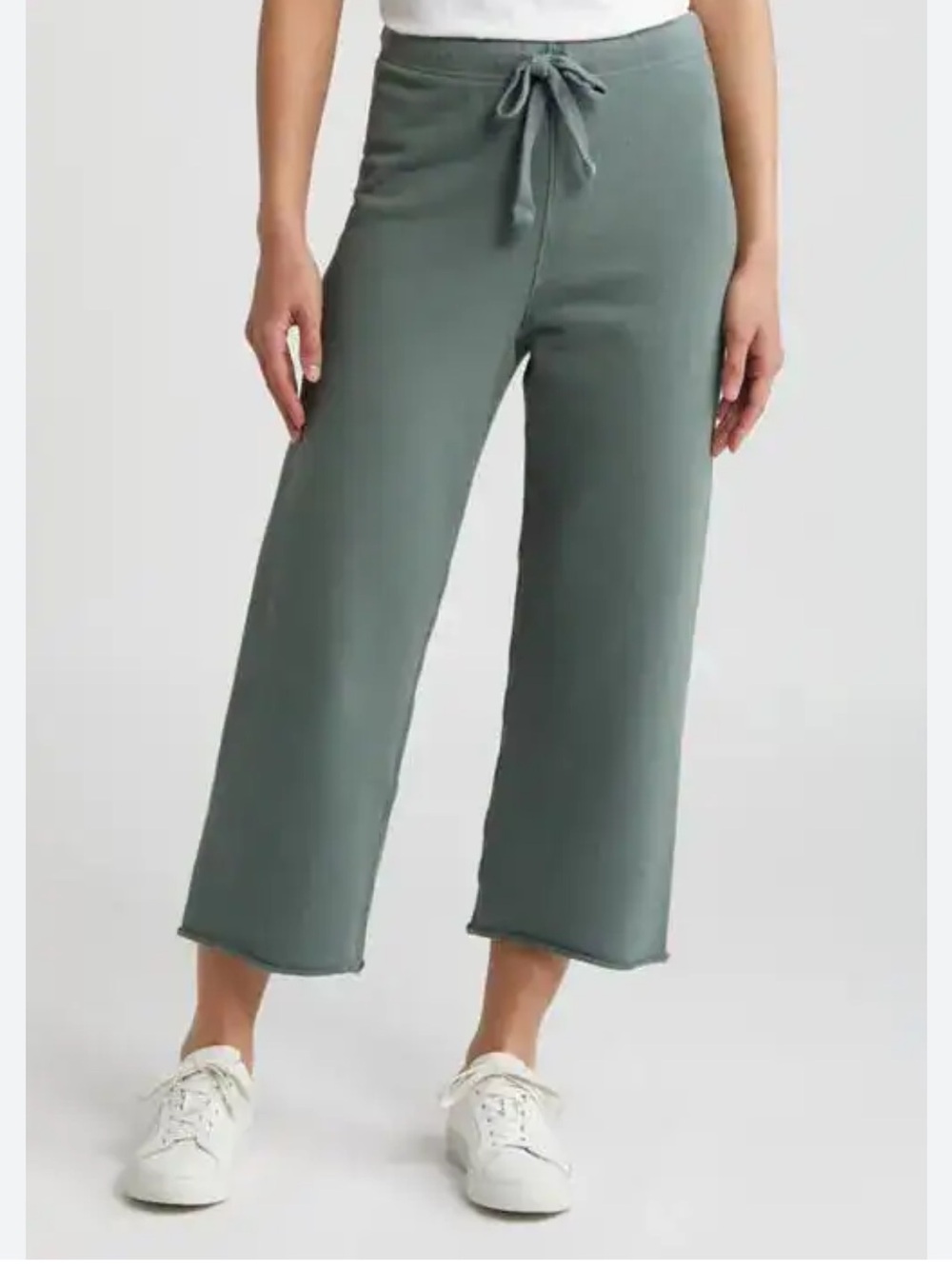 FRANK & EILEEN Crop Wide leg drawstring sweatpants olive grayish color.